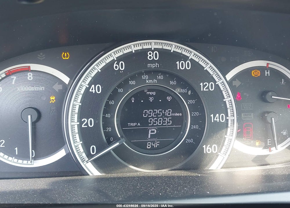2016 HONDA ACCORD VIN: 1HGCR2F31GA176772
