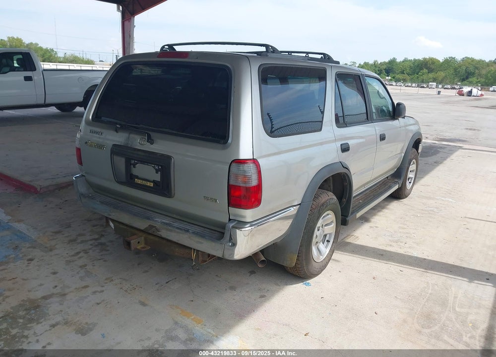 2000 TOYOTA 4RUNNER VIN: JT3GM84R0Y0066705