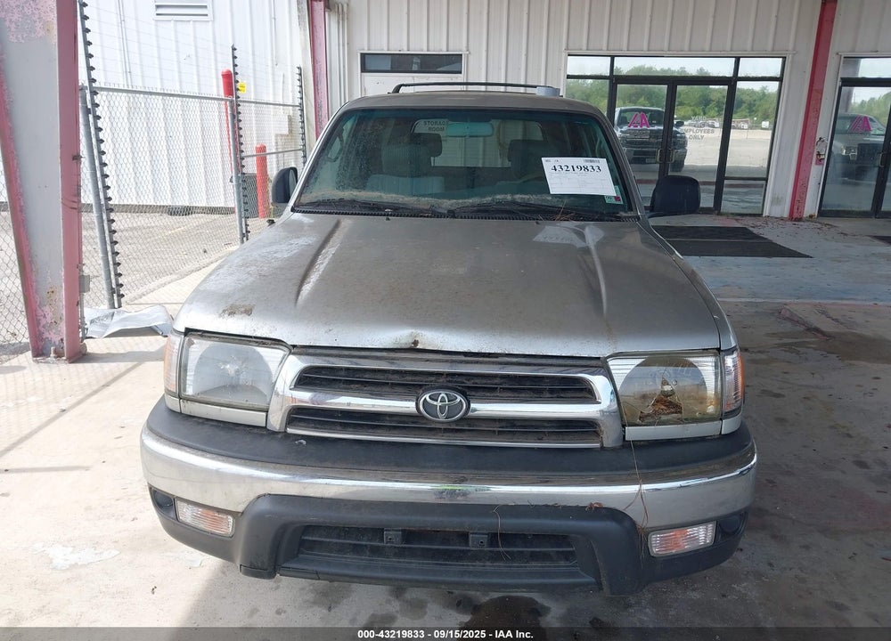 2000 TOYOTA 4RUNNER VIN: JT3GM84R0Y0066705