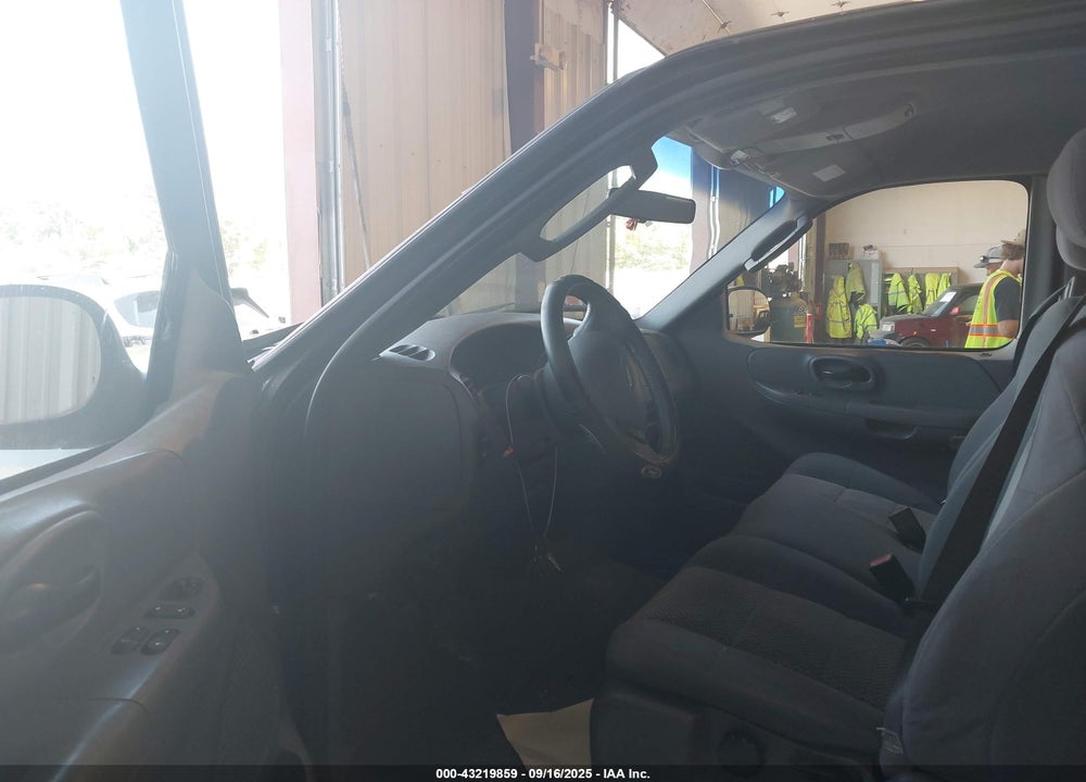 2003 FORD F-150 LARIAT/XL/XLT VIN: 1FTRX18L43NA37387