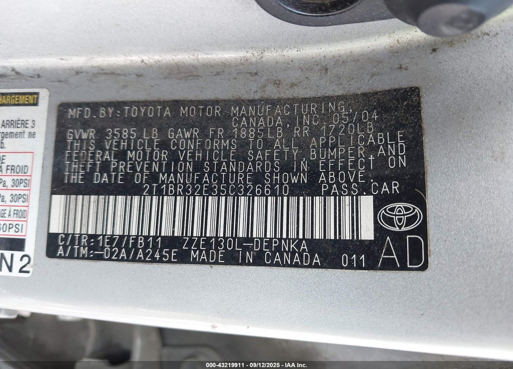 2005 TOYOTA COROLLA LE VIN: 2T1BR32E35C326610