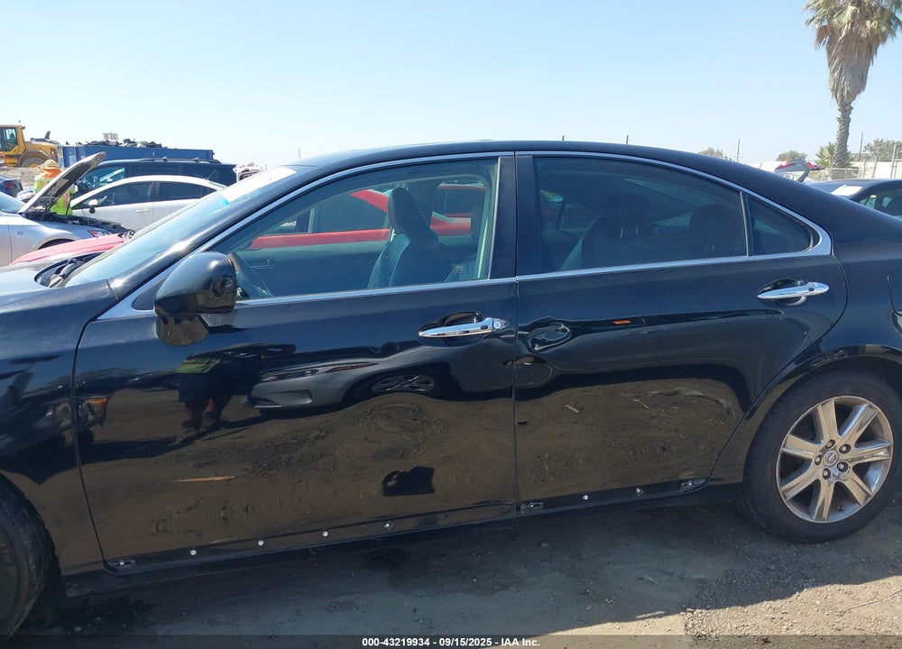 2007 LEXUS ES 350 VIN: JTHBJ46G572087277