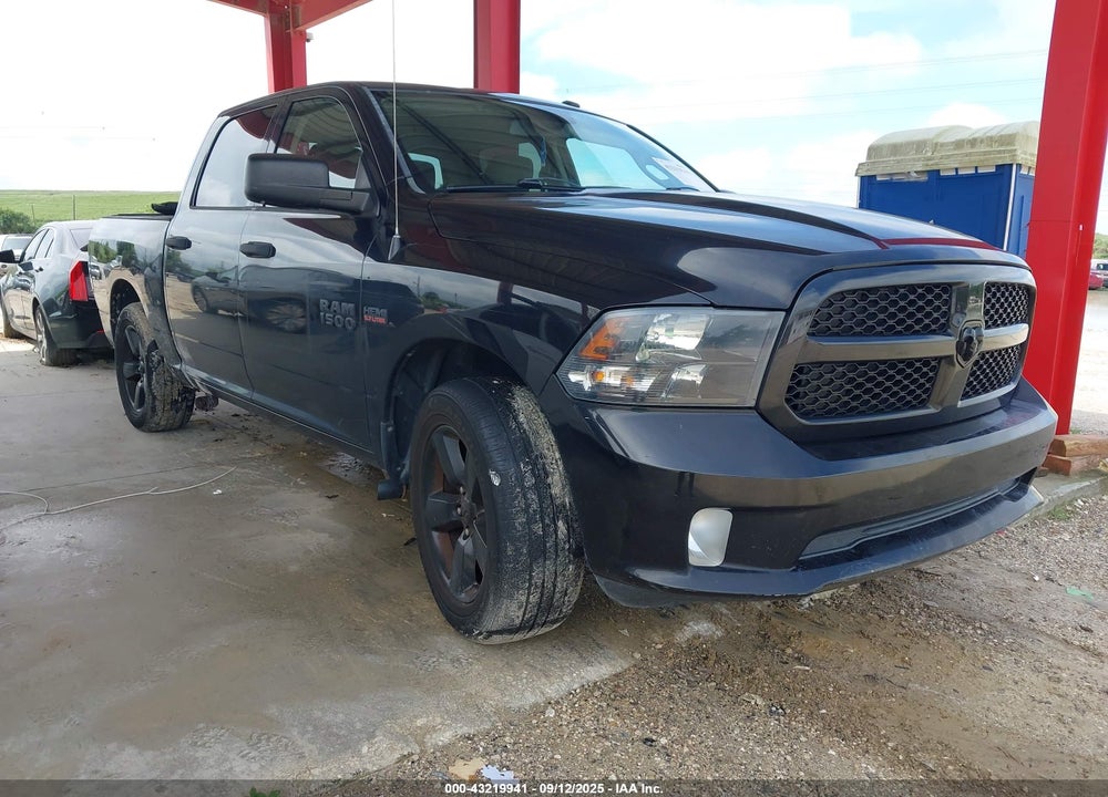 2015 RAM 1500 EXPRESS VIN: 3C6RR7KTXFG676545