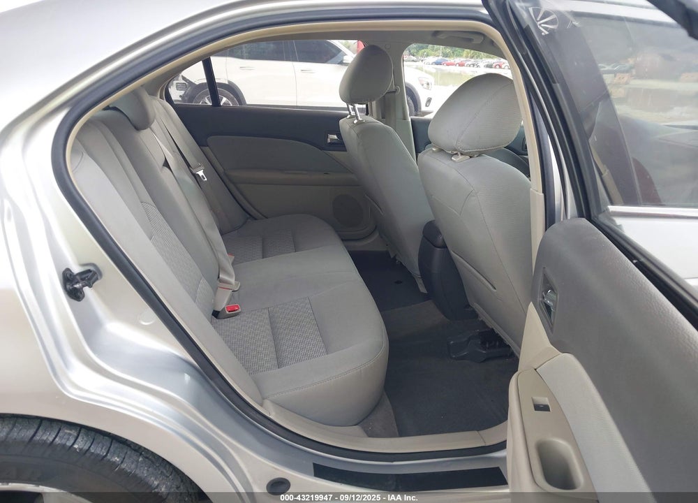 2012 FORD FUSION VIN: 3FAHP0HA7CR240703