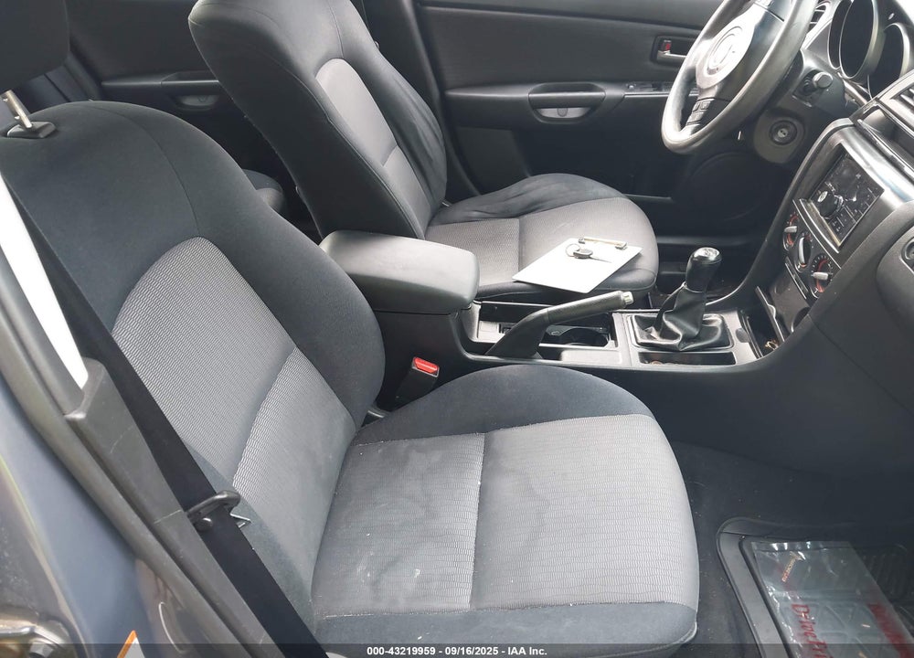 2007 MAZDA 3 I VIN: JM1BK32F571662506