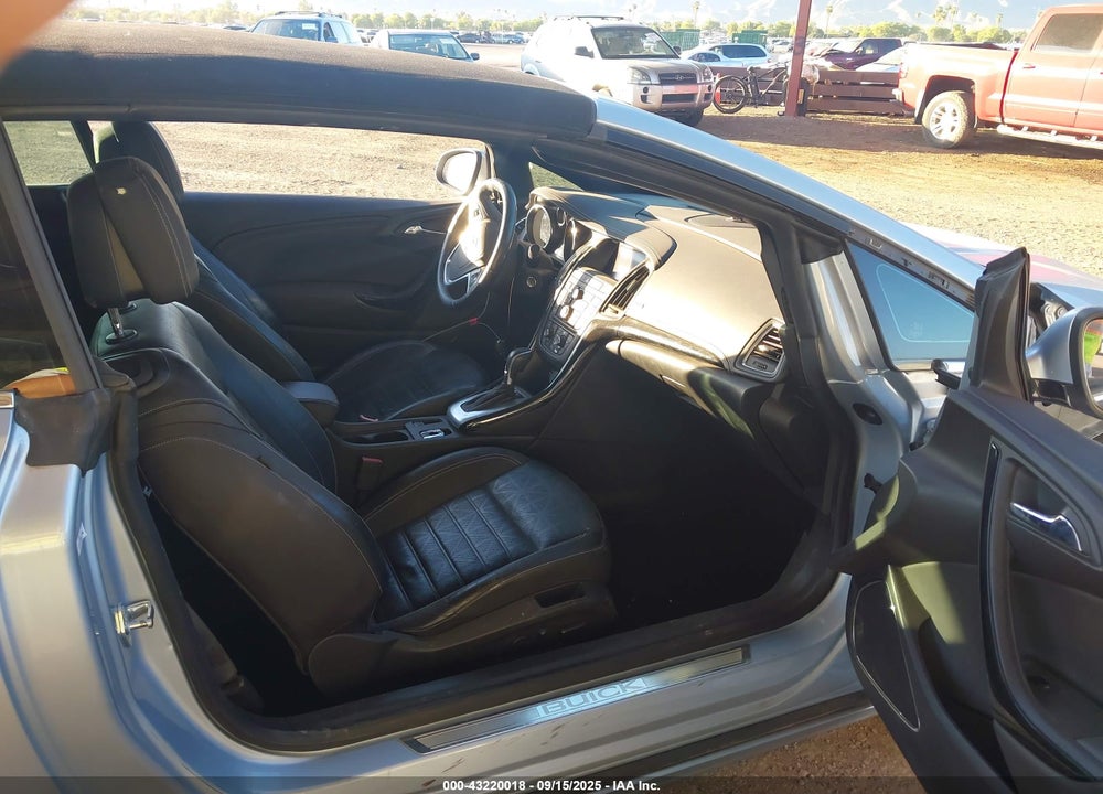 2016 BUICK CASCADA VIN: W04WT3N55GG126972