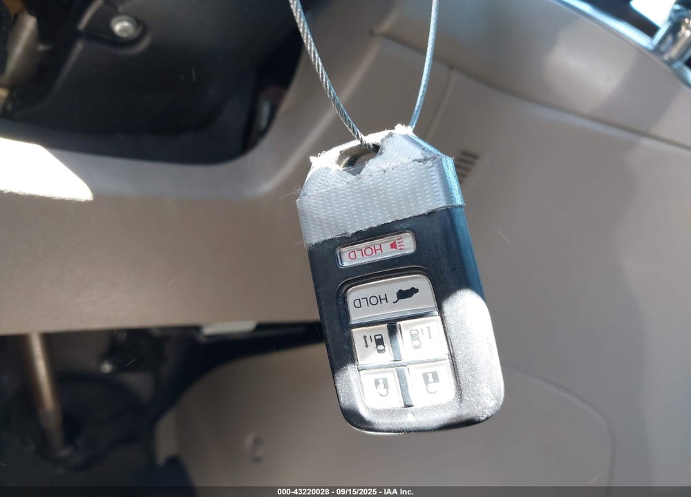 2015 HONDA ODYSSEY VIN: 5FNRL5H66FB005816
