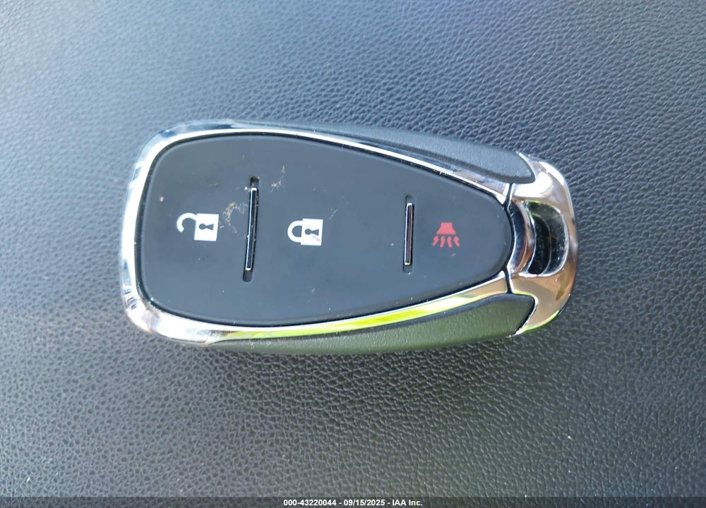 2020 CHEVROLET EQUINOX VIN: 2GNAXHEV4L6164440