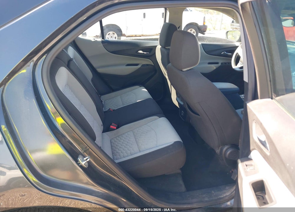 2020 CHEVROLET EQUINOX VIN: 2GNAXHEV4L6164440