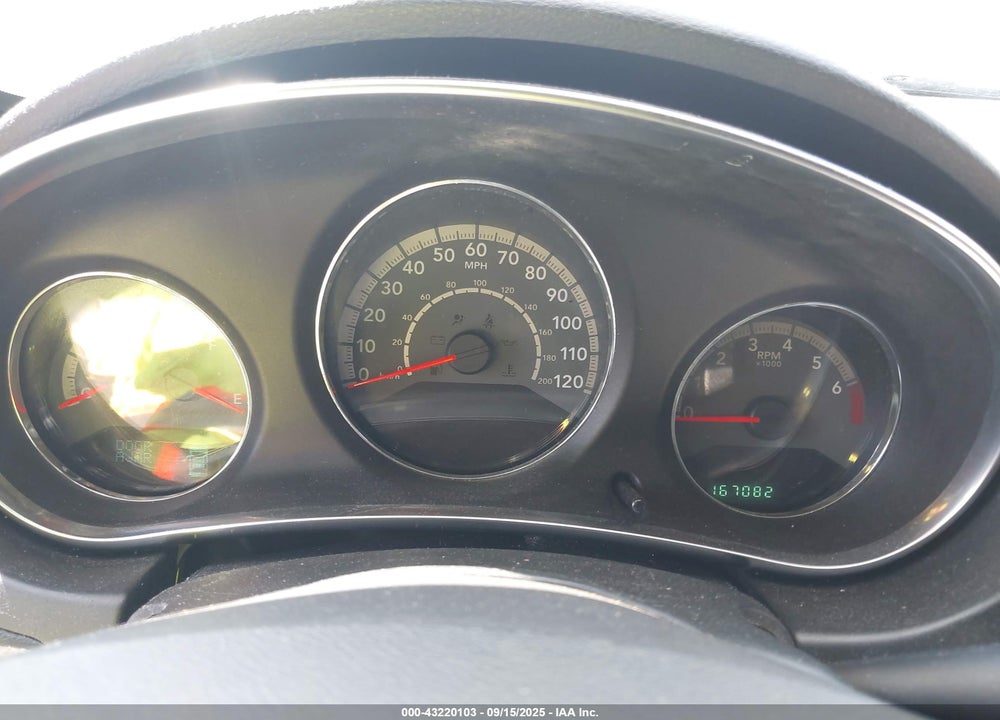 2013 CHRYSLER 200 VIN: 1C3CCBBB1DN673973