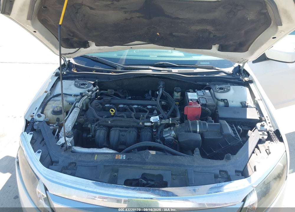 2010 FORD FUSION VIN: 3FAHP0HA3AR351469