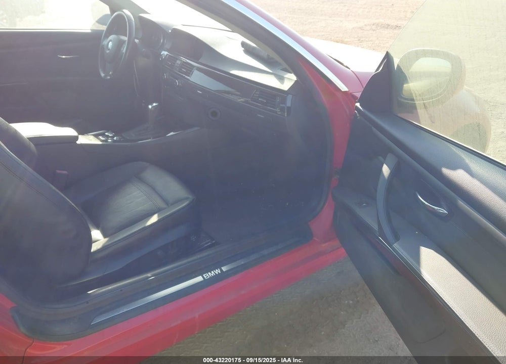 2011 BMW 3 SERIES VIN: WBAKE5C59BE573142