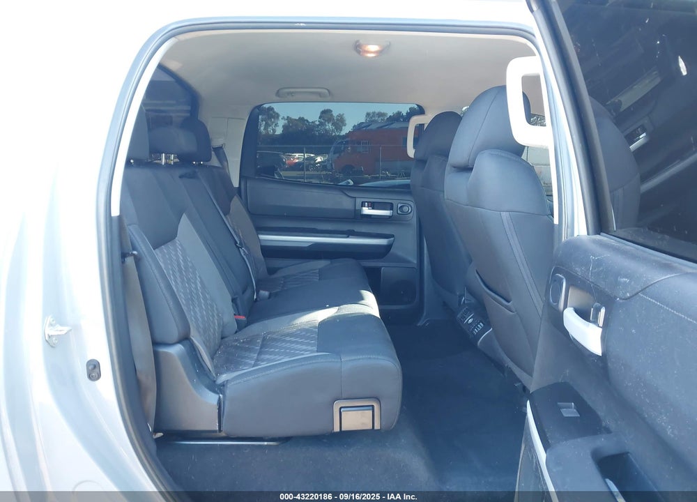 2018 TOYOTA TUNDRA VIN: 5TFEY5F17JX232616