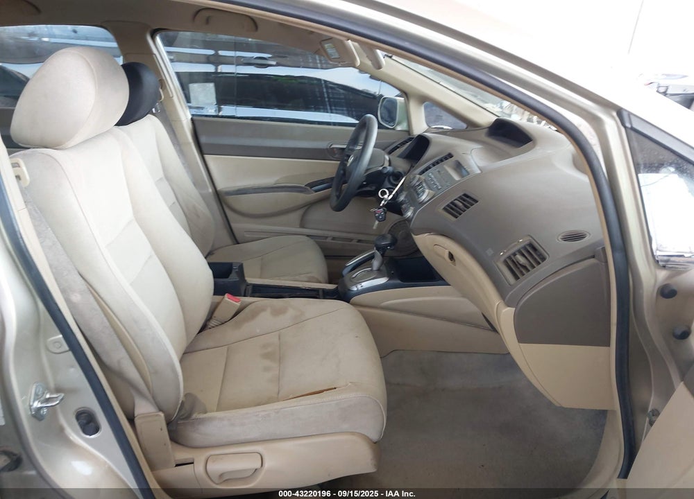 2008 HONDA CIVIC LX VIN: 1HGFA16558L015055