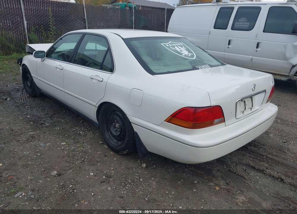 1998 ACURA RL 3.5 VIN: JH4KA9661WC010273