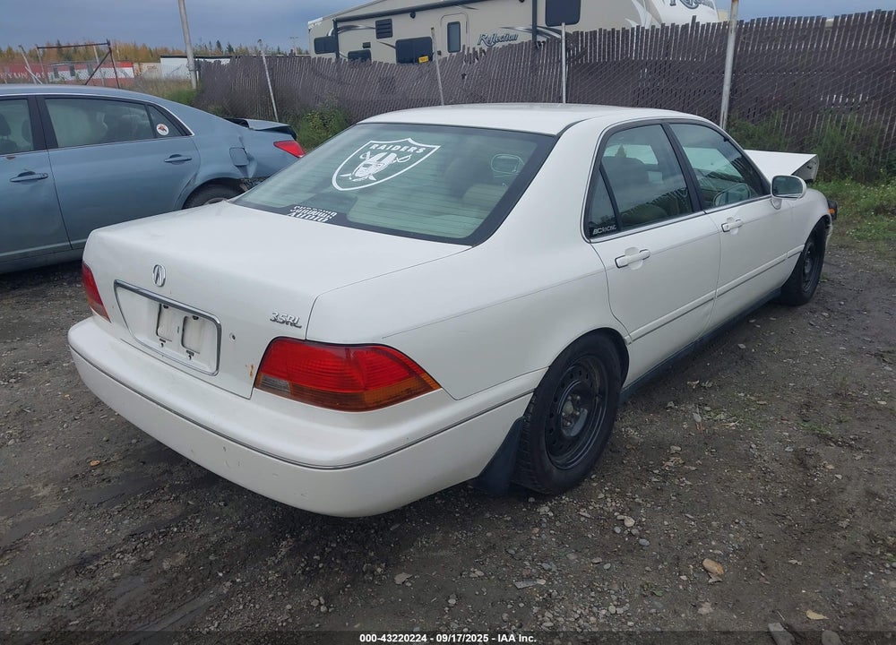 1998 ACURA RL 3.5 VIN: JH4KA9661WC010273
