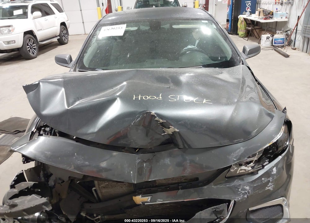 2017 CHEVROLET MALIBU LS VIN: 1G1ZB5ST8HF210420