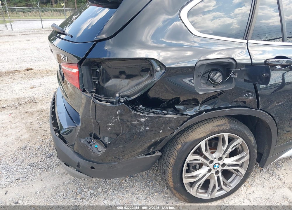 2016 BMW X1 XDRIVE28I VIN: WBXHT3C32G5E50186