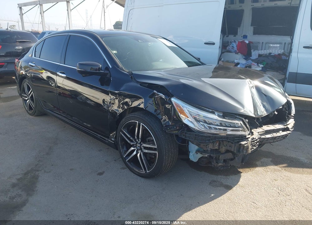 2017 HONDA ACCORD TOURING V6 VIN: 1HGCR3F98HA025665