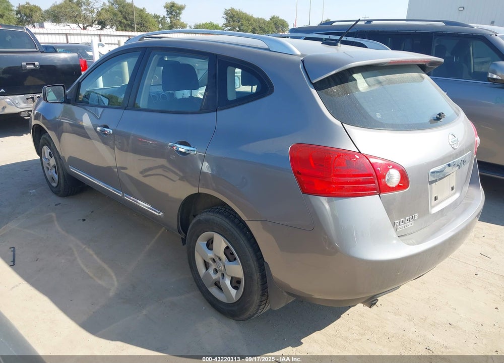 2015 NISSAN ROGUE SELECT S VIN: JN8AS5MT6FW665513