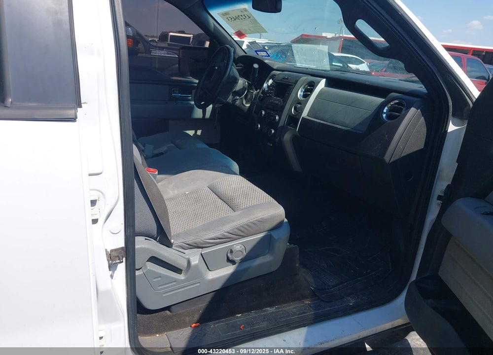 2014 FORD F-150 XLT VIN: 1FTFW1CT2EKF35153