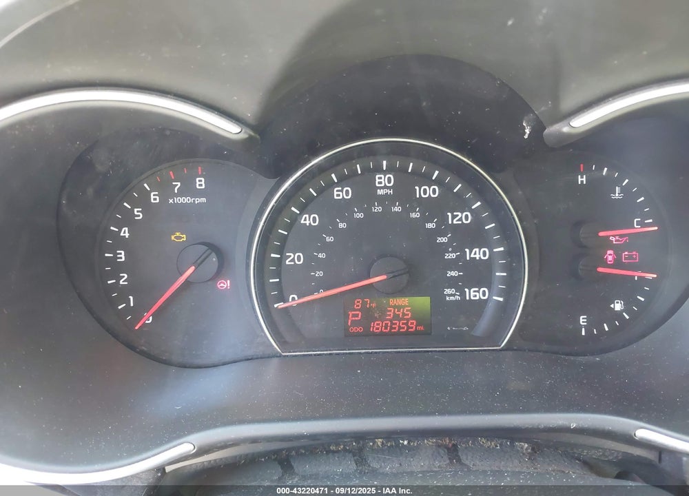 2015 KIA SORENTO LX VIN: 5XYKT3A60FG627224