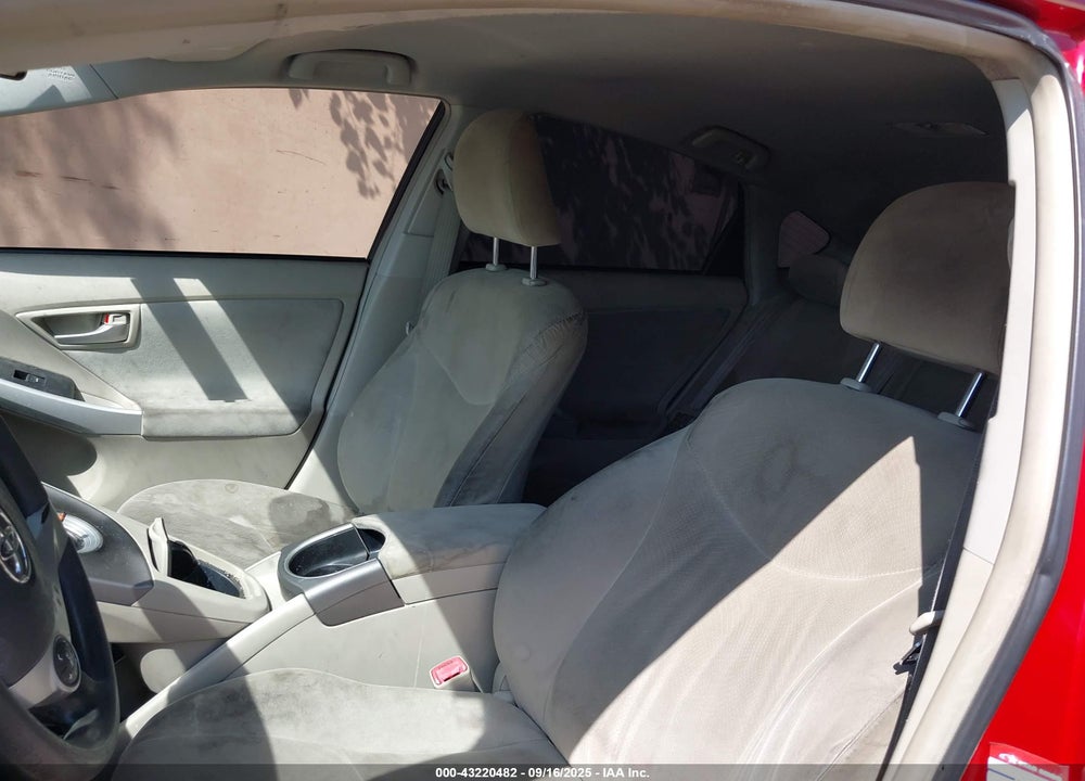 2013 TOYOTA PRIUS THREE VIN: JTDKN3DU4D5544213