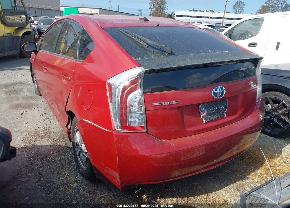 2013 TOYOTA PRIUS THREE VIN: JTDKN3DU4D5544213