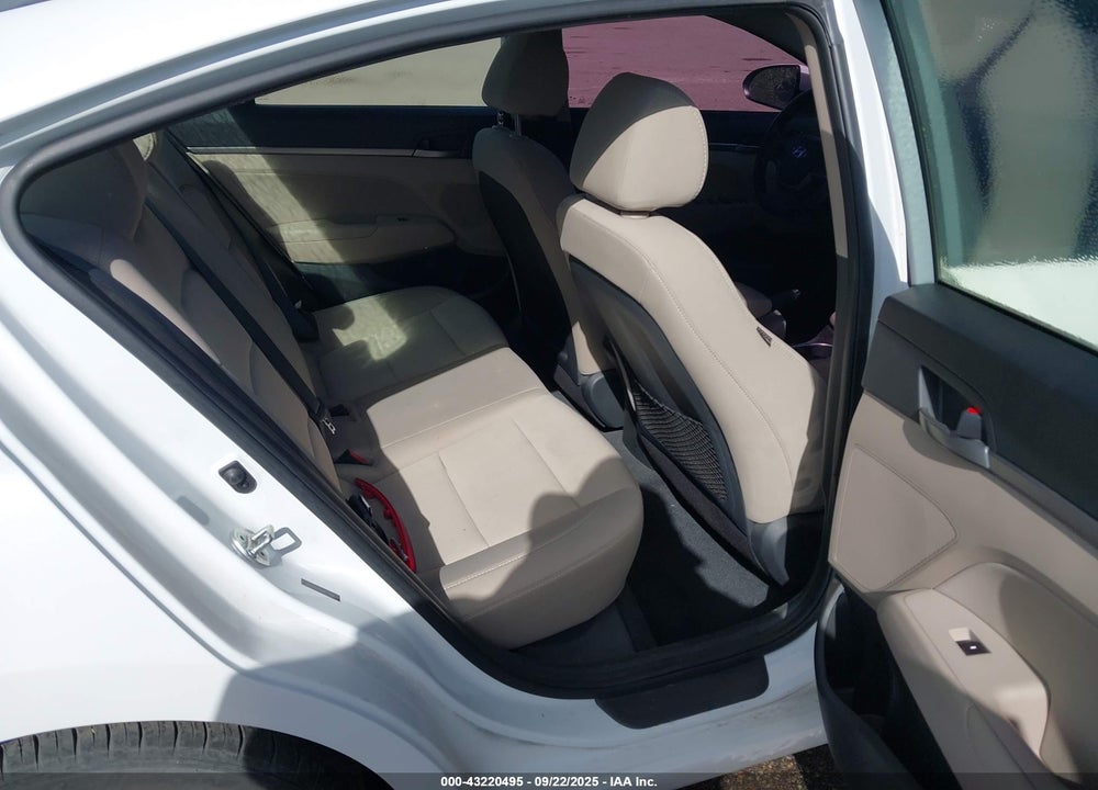 2018 HYUNDAI ELANTRA VALUE EDITION VIN: 5NPD84LF8JH277856