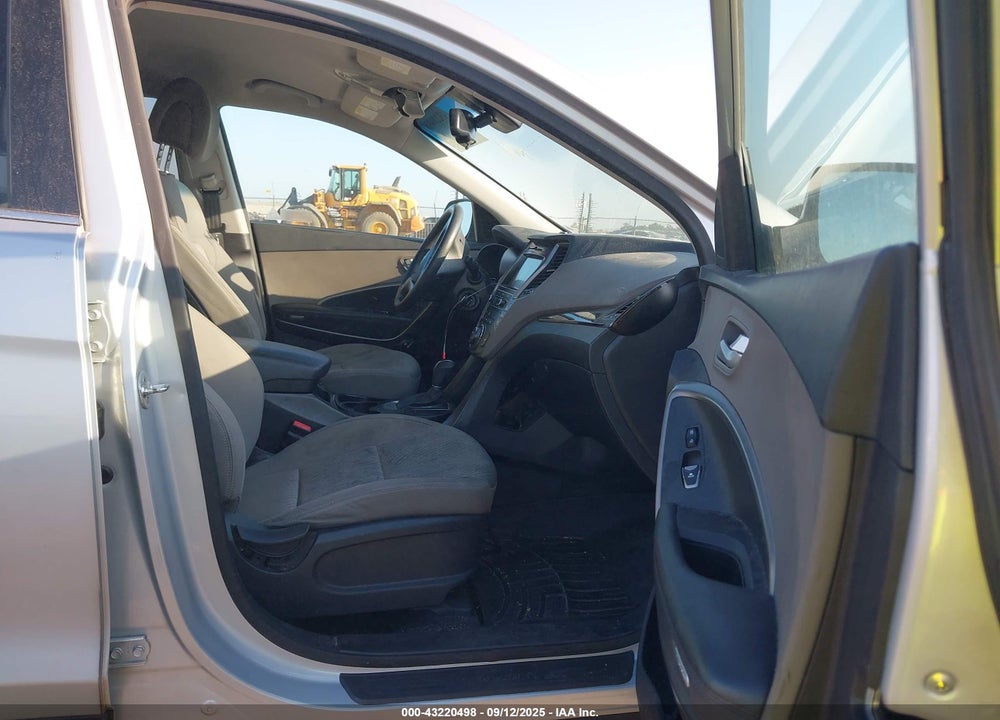 2018 HYUNDAI SANTA FE SE VIN: KM8SM4HF4JU274675