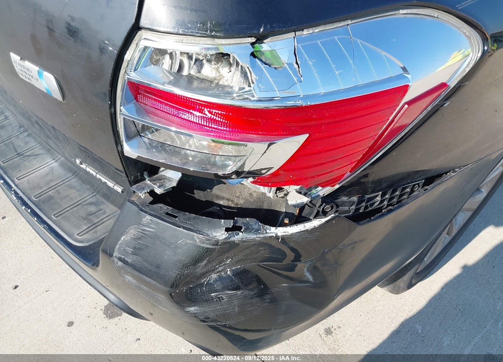 2008 TOYOTA HIGHLANDER HYBRID LIMITED VIN: JTEEW44A582023087