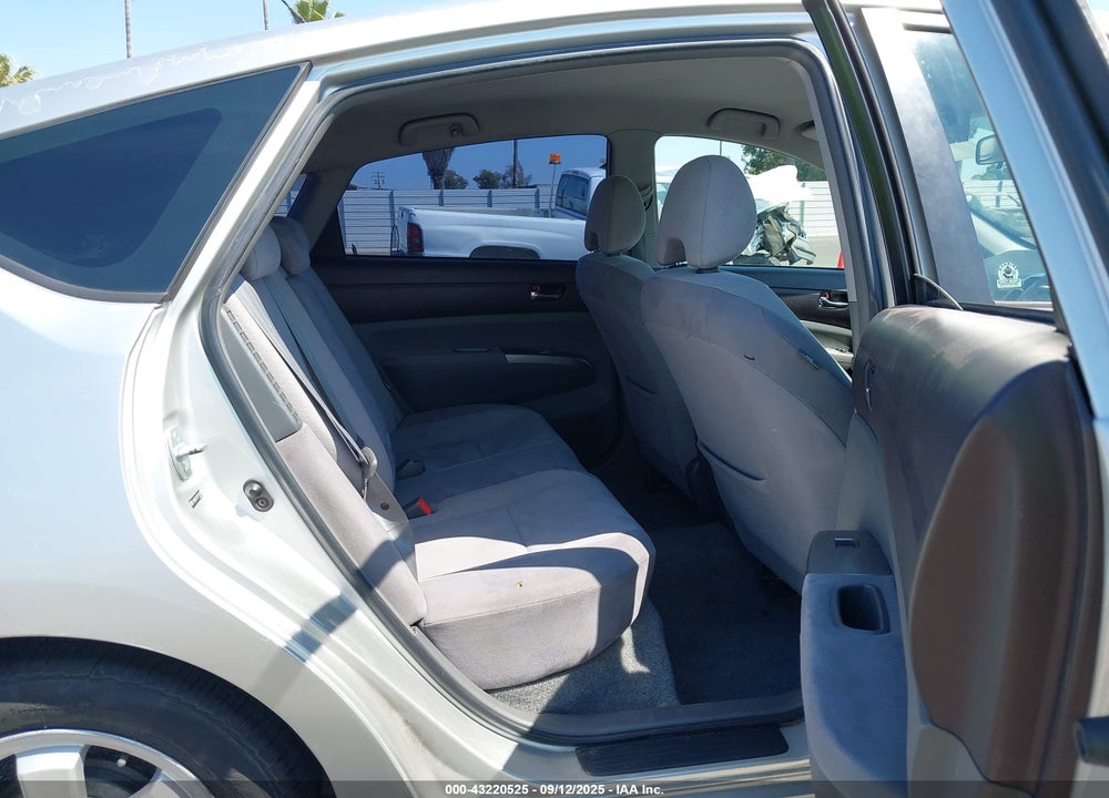 2005 TOYOTA PRIUS VIN: JTDKB20U150119636