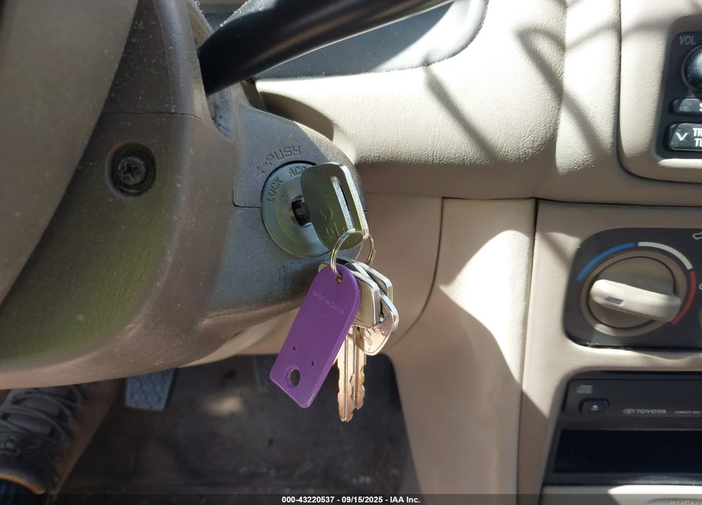 1998 TOYOTA COROLLA VE VIN: 2T1BR12E5WC058410