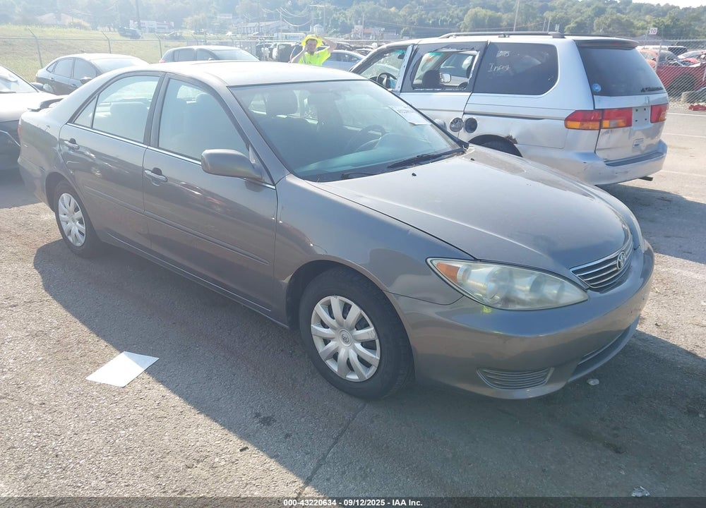 2005 TOYOTA CAMRY LE VIN: 4T1BE32K75U507872