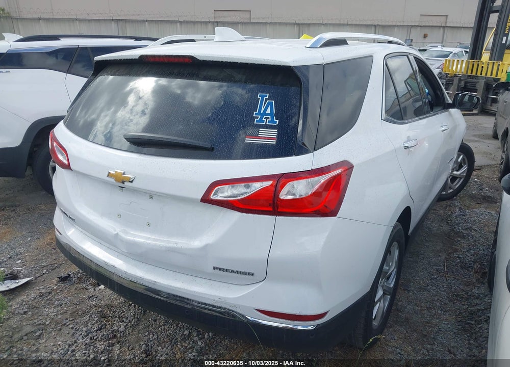 2020 CHEVROLET EQUINOX VIN: 2GNAXNEV3L6202318