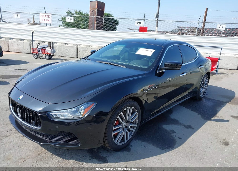 2016 MASERATI GHIBLI VIN: ZAM57XSAXG1176943