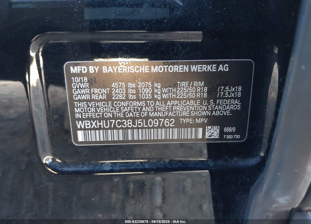 2018 BMW X1 VIN: WBXHU7C38J5L09762