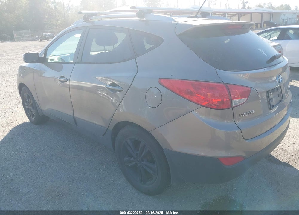 2013 HYUNDAI TUCSON VIN: KM8JUCAC6DU622860
