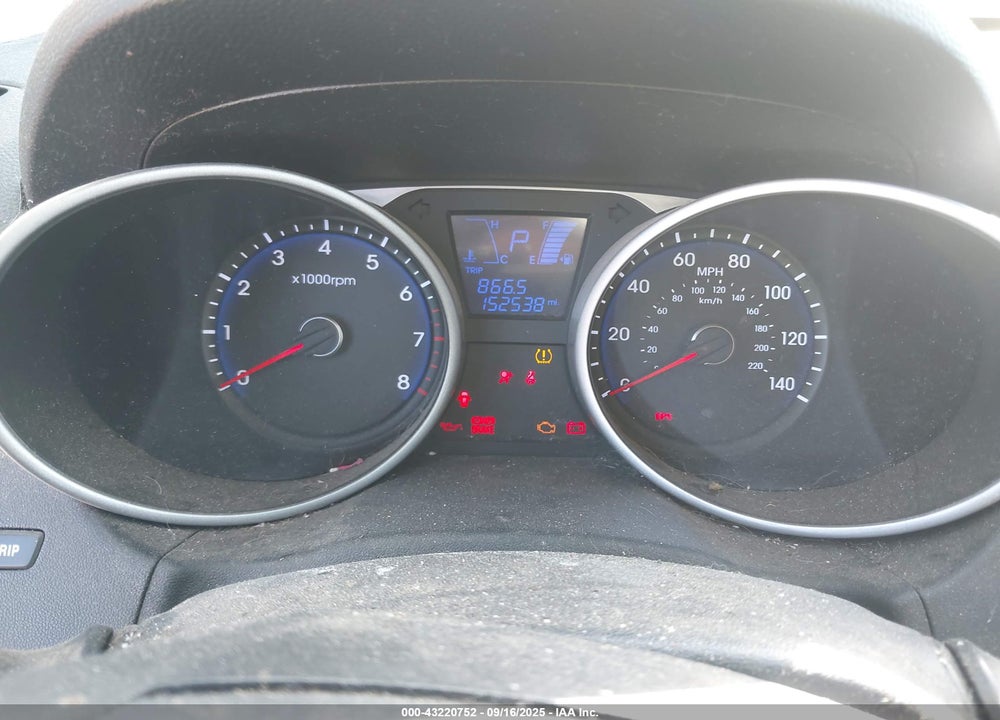2013 HYUNDAI TUCSON VIN: KM8JUCAC6DU622860