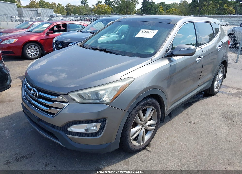 2013 HYUNDAI SANTA FE VIN: 5XYZWDLA4DG024321