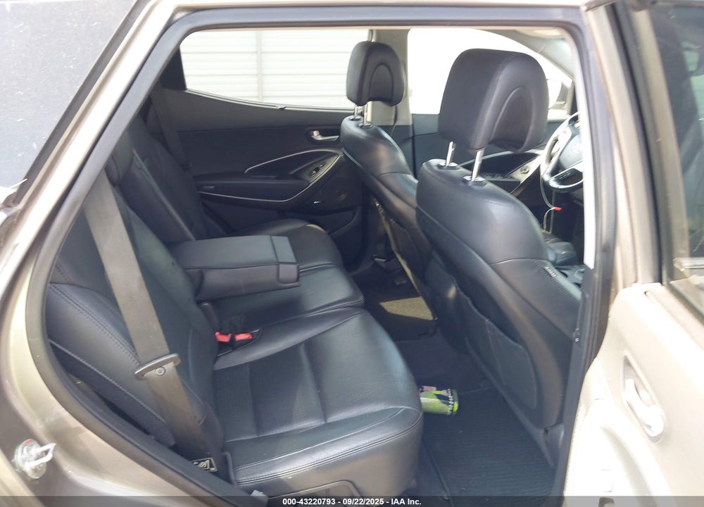 2013 HYUNDAI SANTA FE VIN: 5XYZWDLA4DG024321