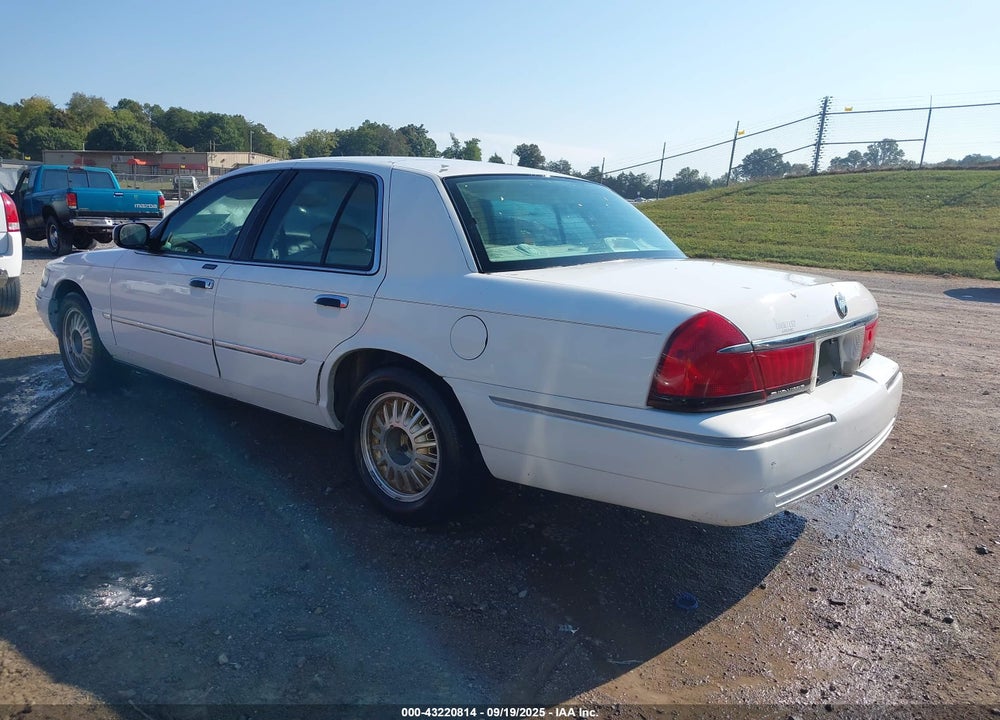 2000 MERCURY GRAND MARQUIS LS VIN: 2MEFM75W4YX717646