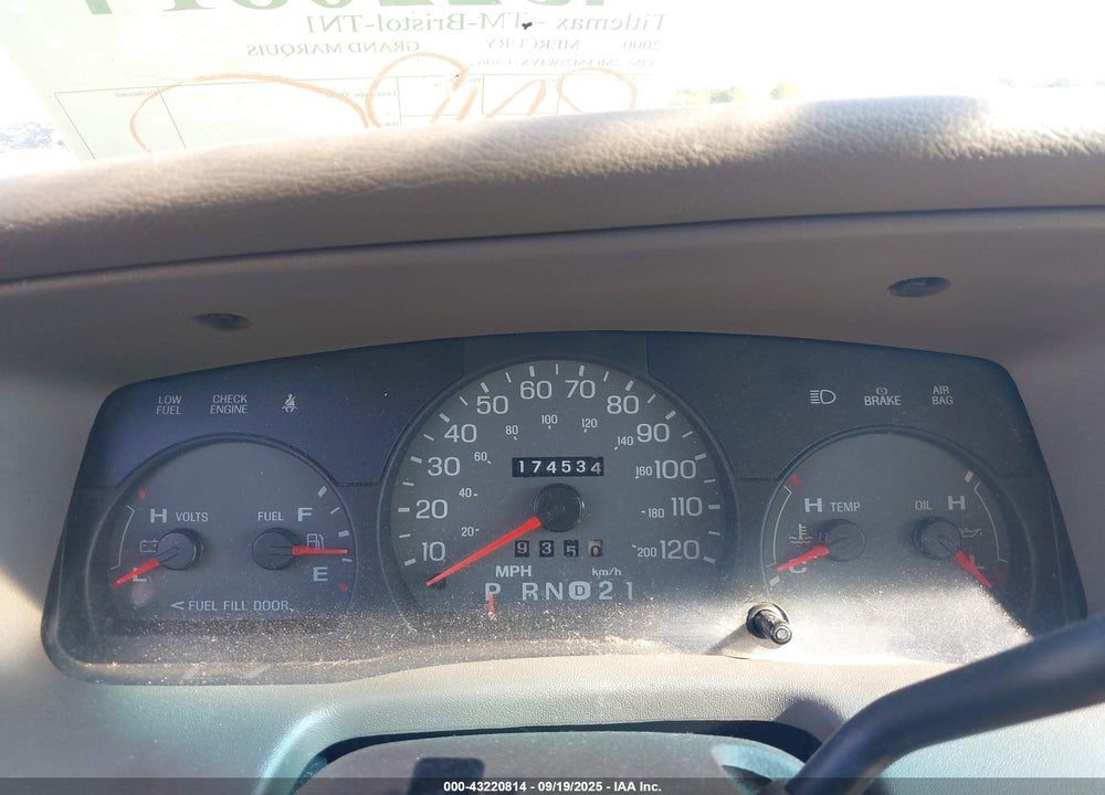2000 MERCURY GRAND MARQUIS LS VIN: 2MEFM75W4YX717646