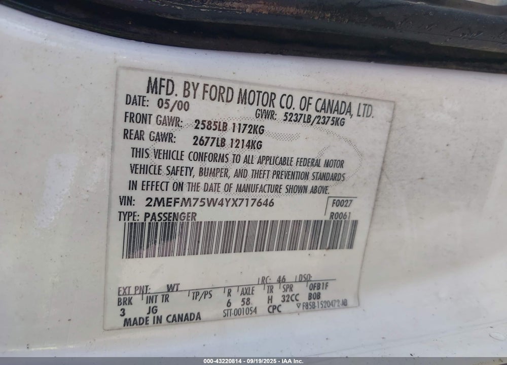 2000 MERCURY GRAND MARQUIS LS VIN: 2MEFM75W4YX717646