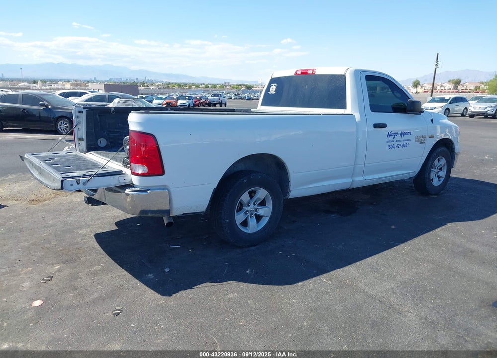 2019 RAM 1500 CLASSIC TRADESMAN 4X2 8' BOX VIN: 3C6JR6DT4KG560871