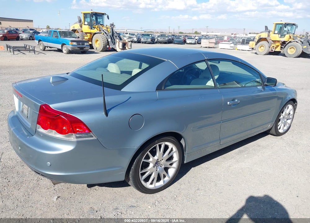 2007 VOLVO C70 T5 VIN: YV1MC68267J015702