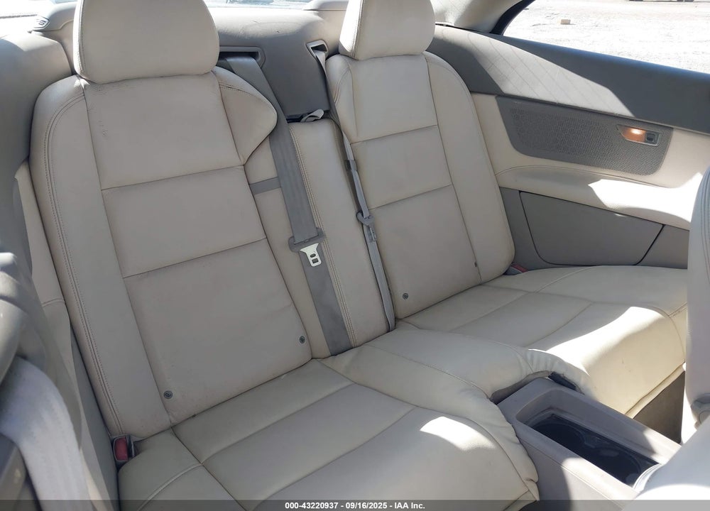 2007 VOLVO C70 T5 VIN: YV1MC68267J015702