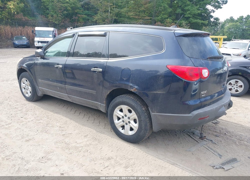 2011 CHEVROLET TRAVERSE VIN: 1GNKVFED9BJ339482