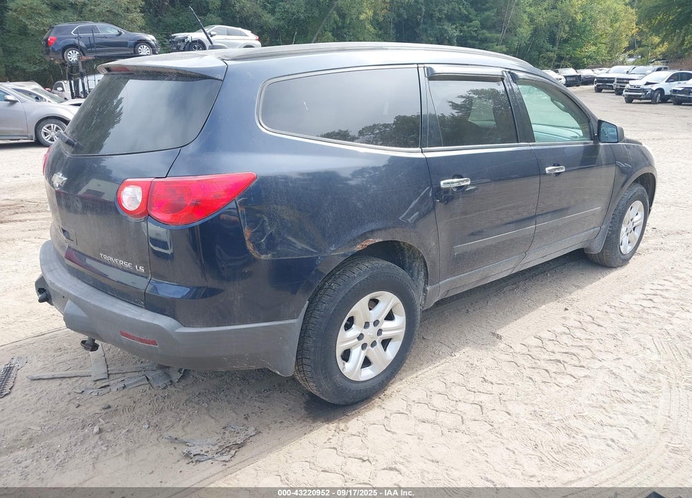 2011 CHEVROLET TRAVERSE VIN: 1GNKVFED9BJ339482