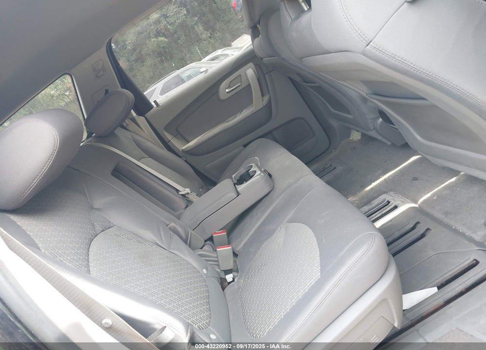 2011 CHEVROLET TRAVERSE VIN: 1GNKVFED9BJ339482